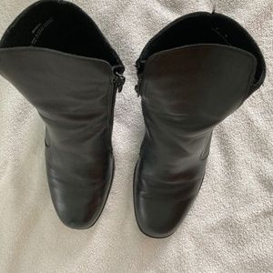 Ankle boots